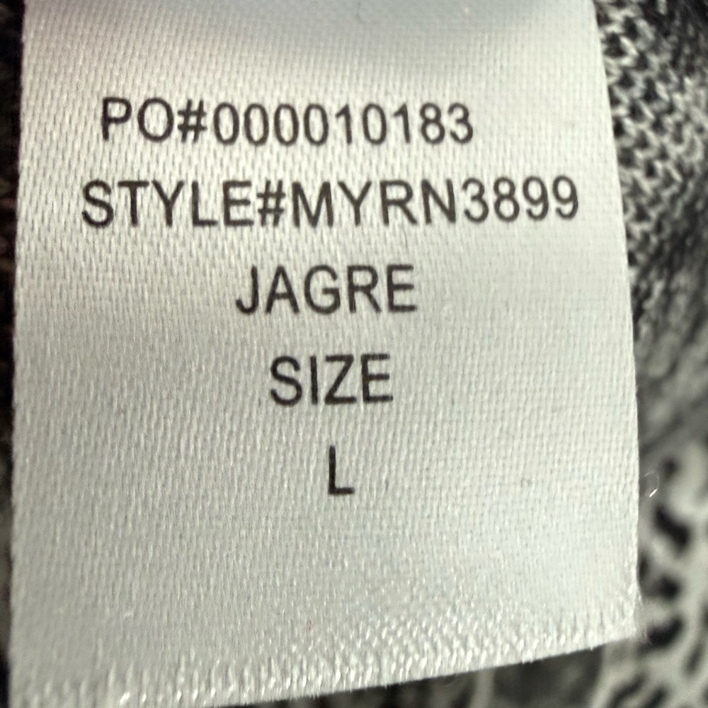 #54 🌷NYDJ Leopard Print Gray Women's Top size L - Picture 7 of 8